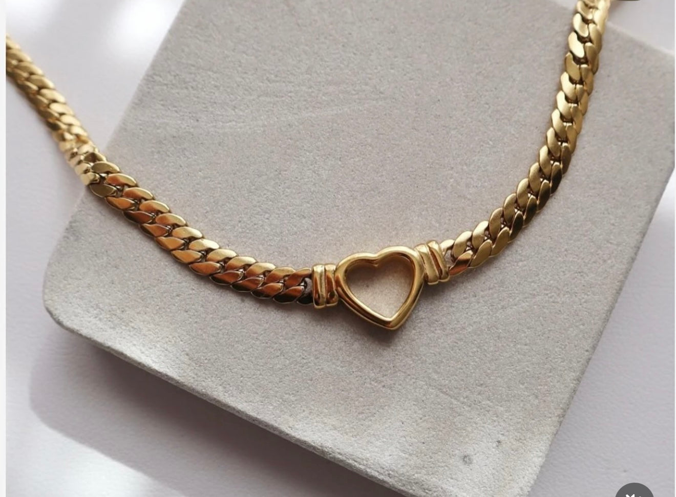 Karol Necklace