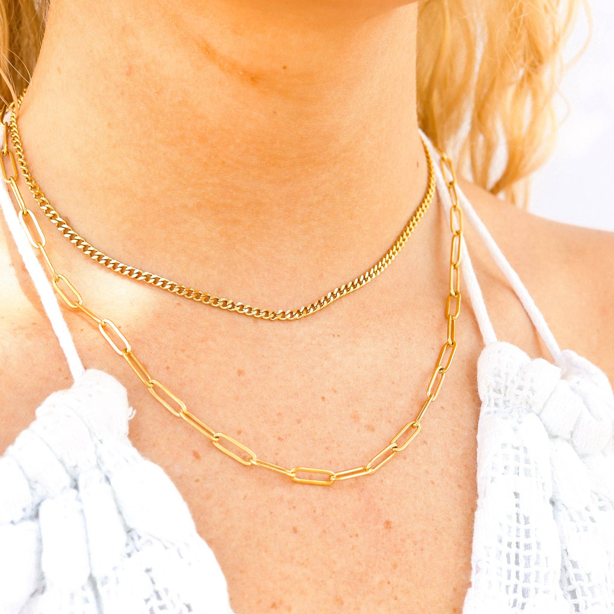 18K Gold PVD Stainless Steel Curb and Paperclip Layered Chain Necklace: Gold