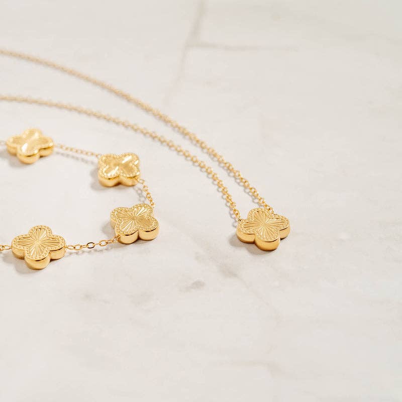 18K Gold PVD Stainless Steel Lucky Clover Charm Bracelet: Sunburst / Gold